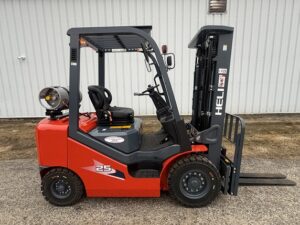 CPYD 25 Forklift Image